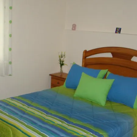 House - 5 Bedrooms - 02813 Semesterbostad