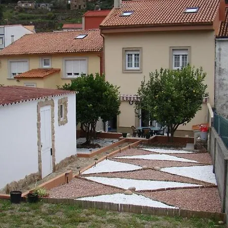 House - 5 Bedrooms - 02813 Semesterbostad O Pindo